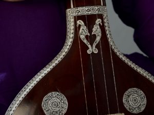 インド音楽の特徴と曲の作り方【ラーガ・タート・スケール編】